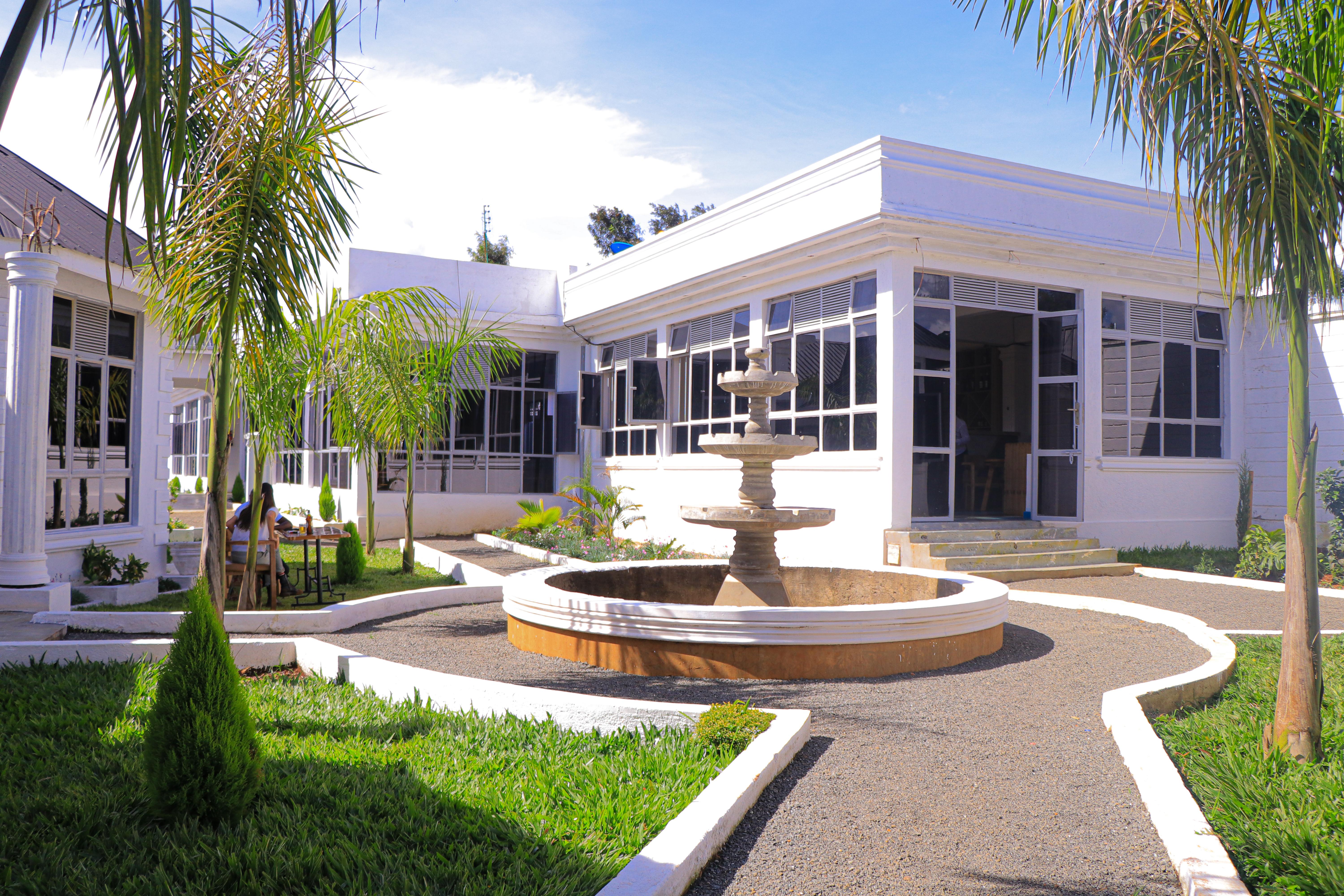 Norah Springs Courtyard Fountain